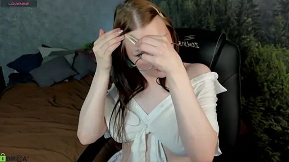 Emilly_Hiil