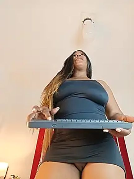 MadameEbony