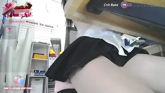 _GirlOffice_