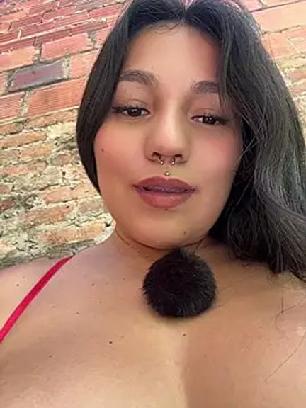 Emily_Gomezz