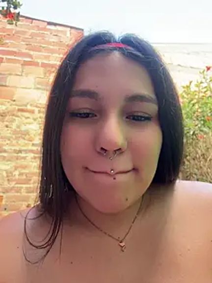 Emily_Gomezz