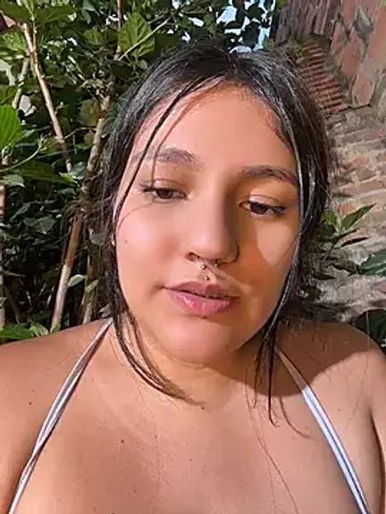 Emily_Gomezz