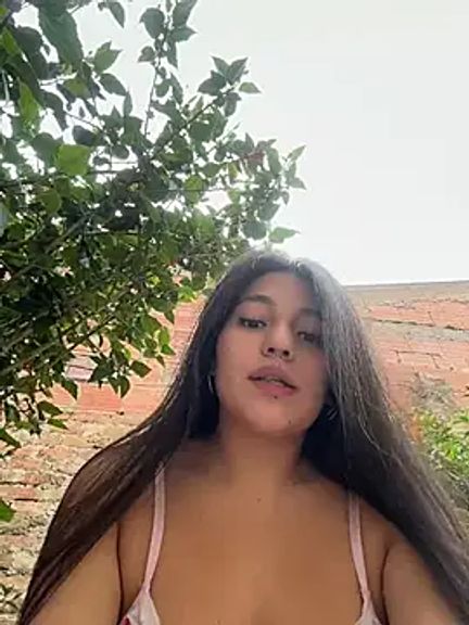 Emily_Gomezz