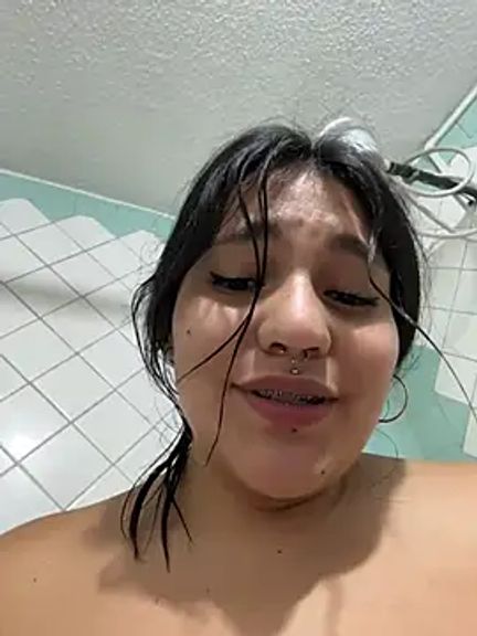 Emily_Gomezz