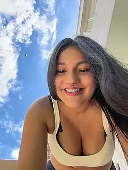 Emily_Gomezz
