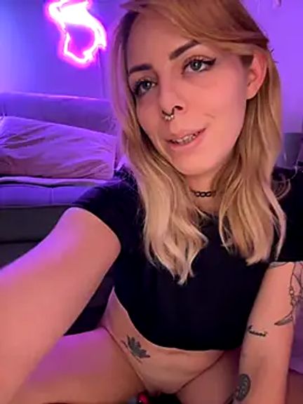 Mia_Railey