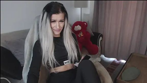 mia_lovely98