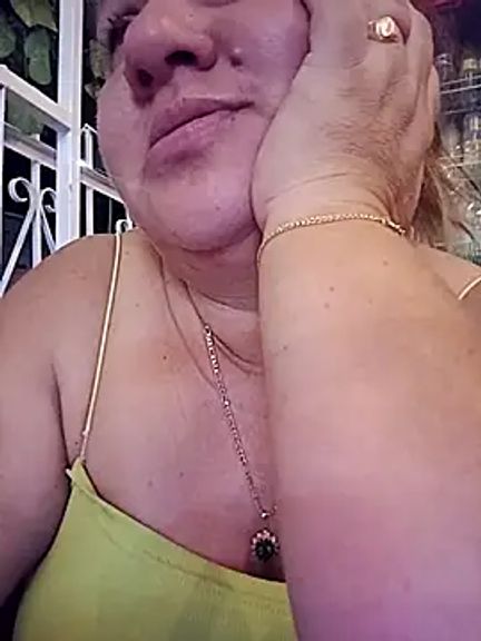 HORNY_MATURE25