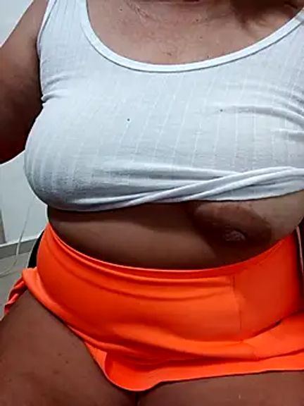 HORNY_MATURE25