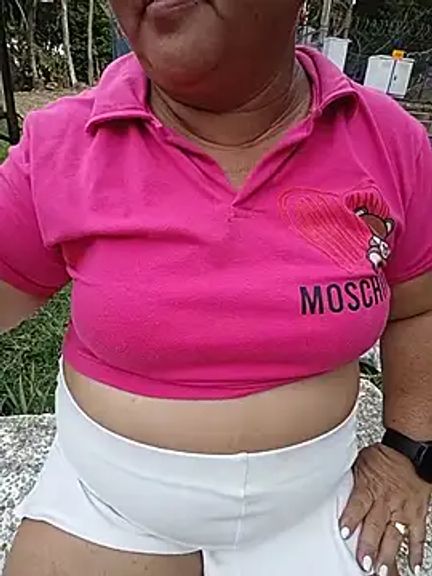 HORNY_MATURE25