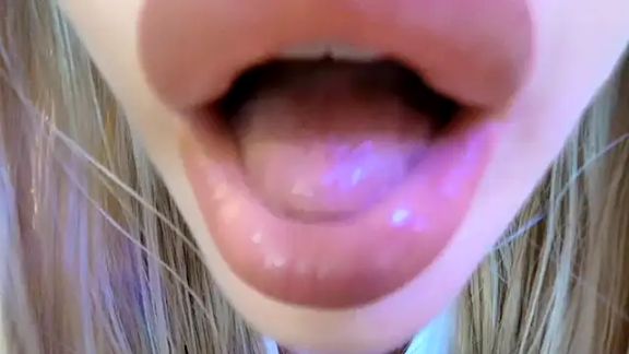 Velvet_kissx