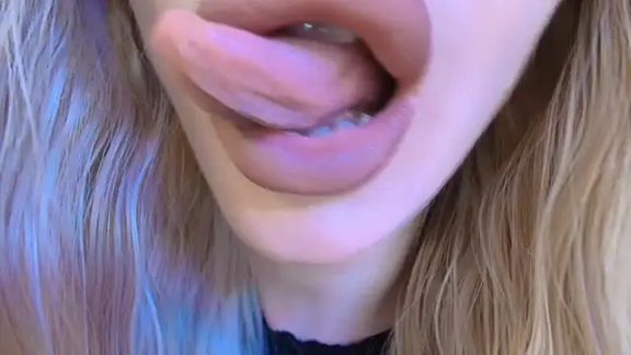 Velvet_kissx
