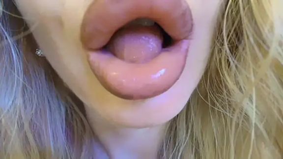 Velvet_kissx