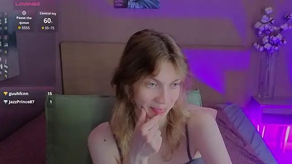 Emily_Cartex