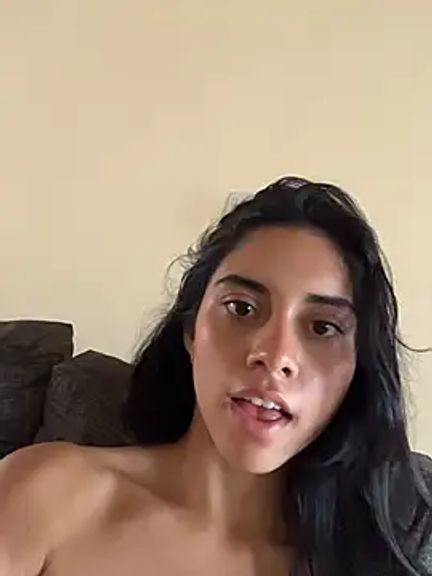 mia_moonna
