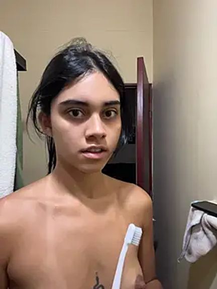 mia_moonna