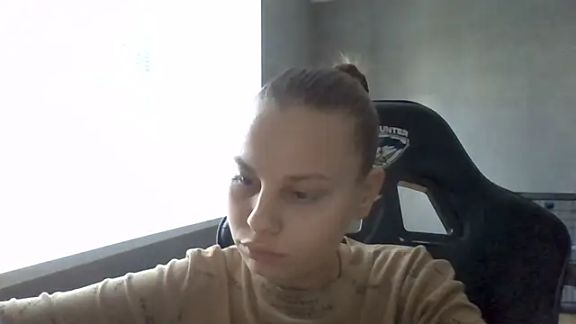 _Linsyy_ee_