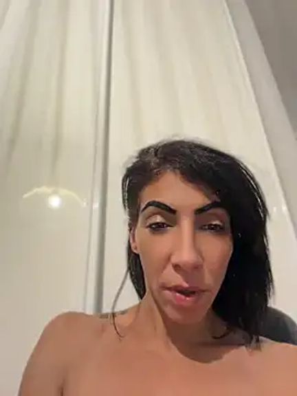 Yasmiinee