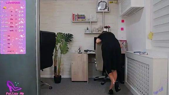 EllaMilf_