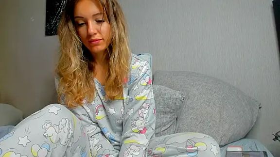 foxy_blond
