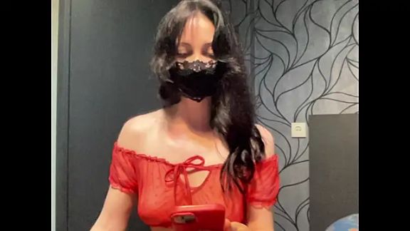 LillyRoux_