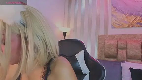lilith_pink__