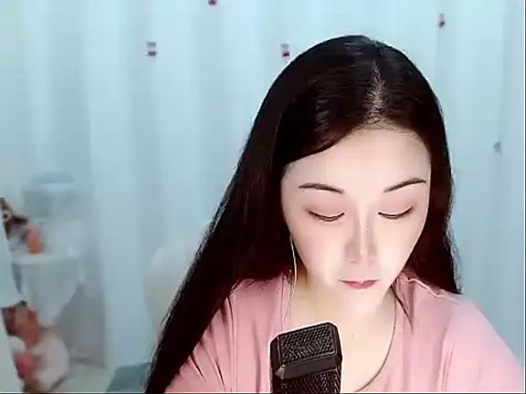 Amy-cnbaby