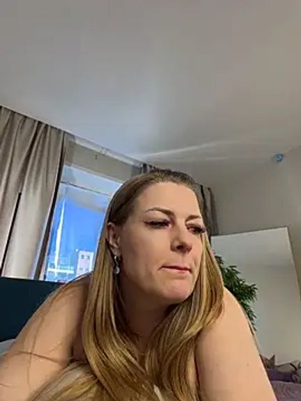SabrinaLuxe