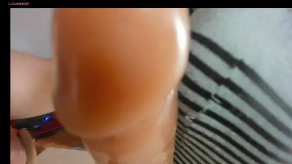 cami_hot_tits