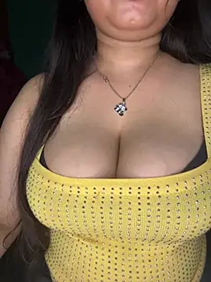 Naughty_pooja44