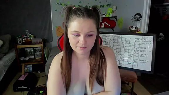 DelilaFields2