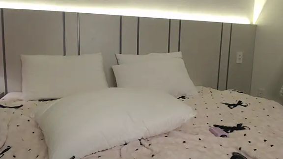BlondyLi