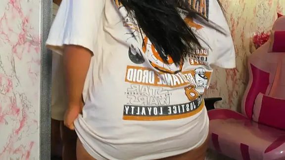 Divine_Ela