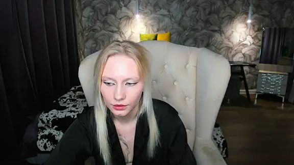 Elizabeth_Adams