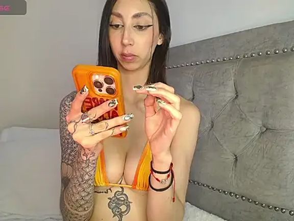 Nicoleee__28
