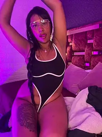 naomifox_
