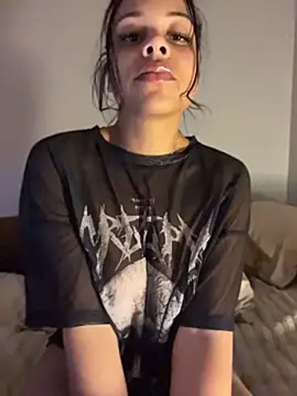 Petite_Baddie