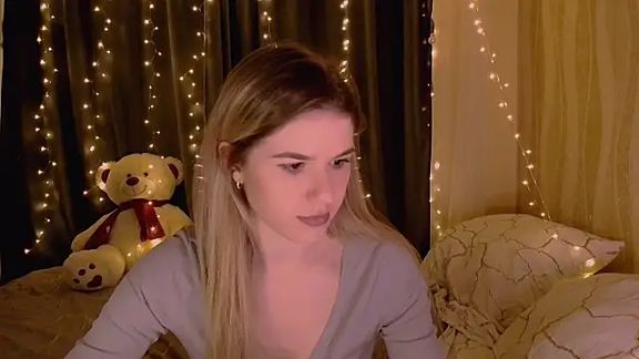 Alisa_Swan_