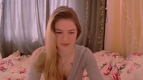 Alisa_Swan_