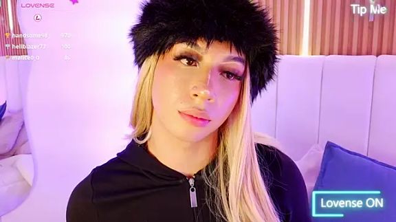 Khloe_Dangel