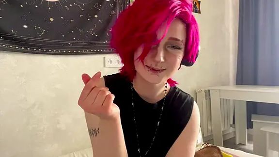 Playful_Vi