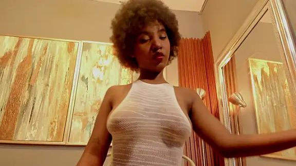 Kiara_Curls