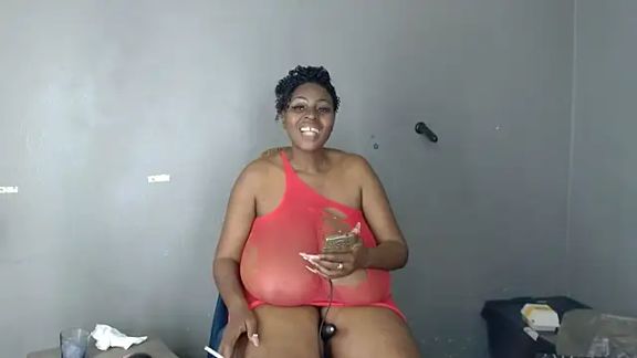 Bustyboobs1986xXx