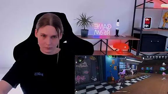 Nessi_Villain