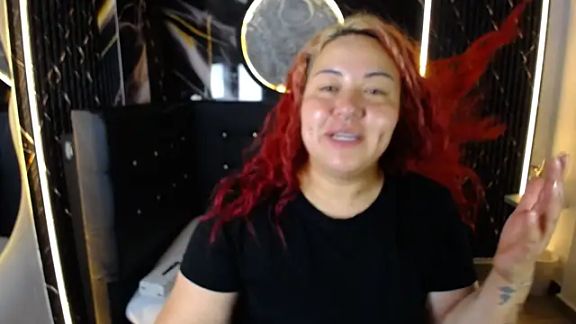 Bruja__Scarlata