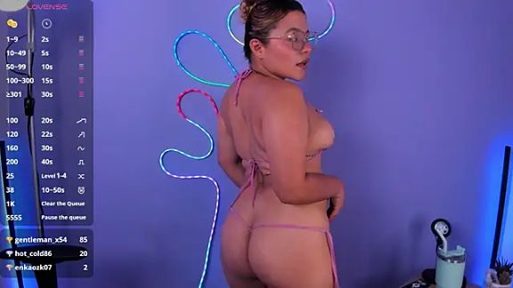 RenataJones11