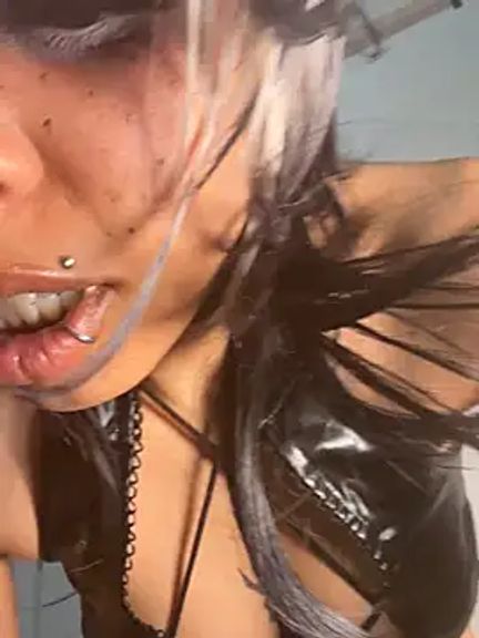 nerdyhotgoth