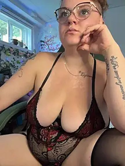 CurvesNChaos
