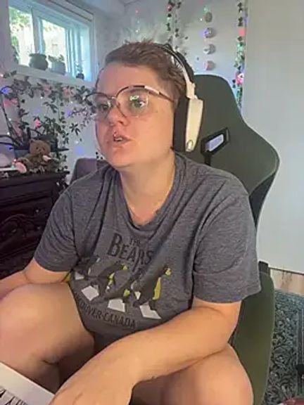 CurvesNChaos