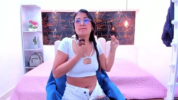 Sophie_pink78